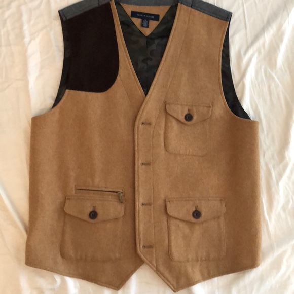 Tommy Hilfiger Other - Tommy Hilfiger vest